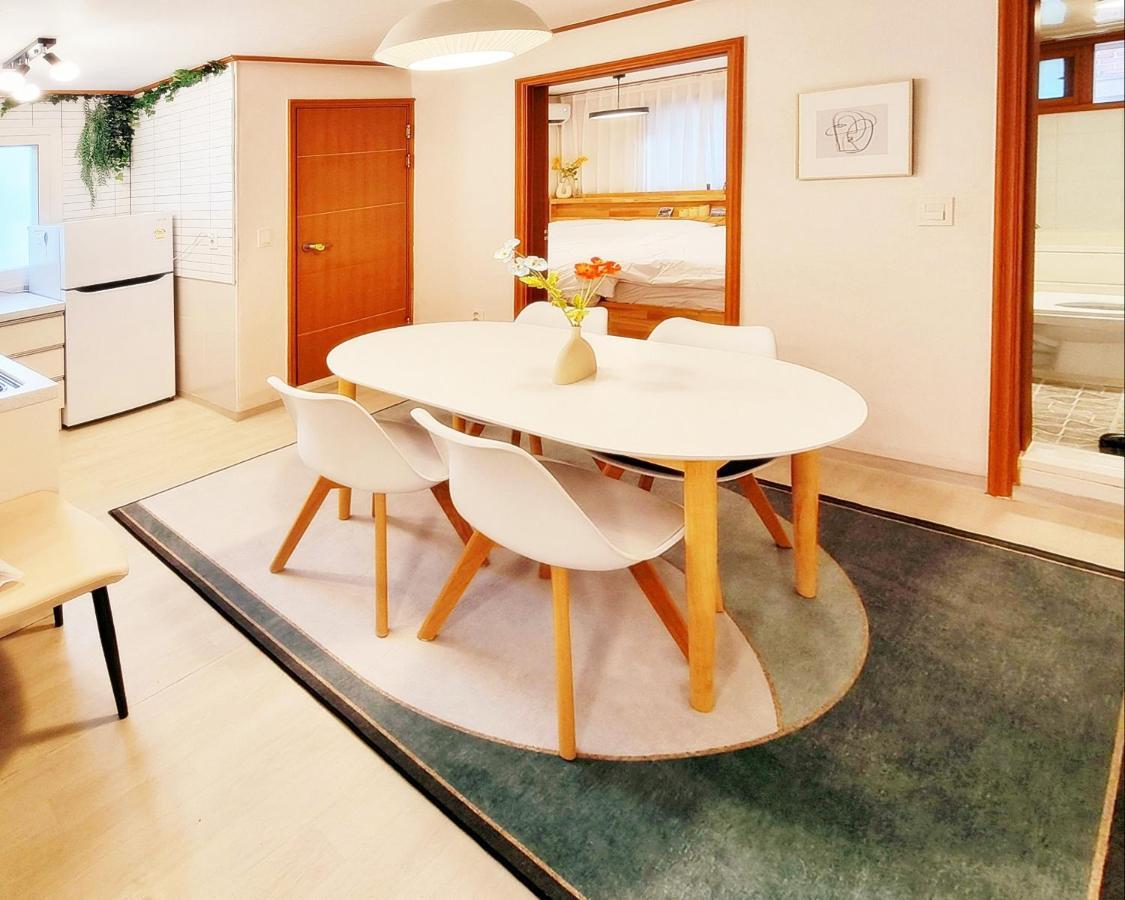 Hongik Hongdae Yeonnam Hoi-House Apartment Seoul Luaran gambar